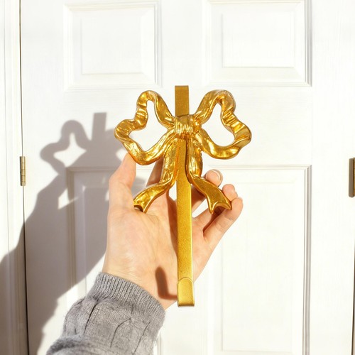Bow over the door - door, hook